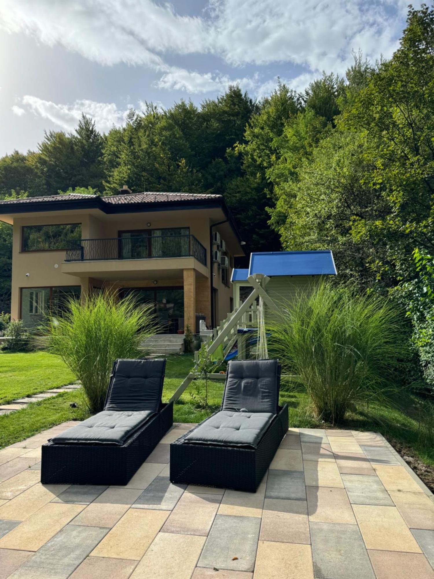 Villa Rivus